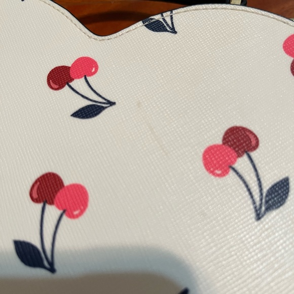 Kate Spade Love Shack Cherry Heart Crossbody - Picture 2 of 9